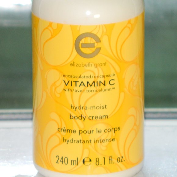 3 for/$25 Elizabeth Grant Vitamin C Hydra Moist Body Cream 240ml - Picture 2 of 3
